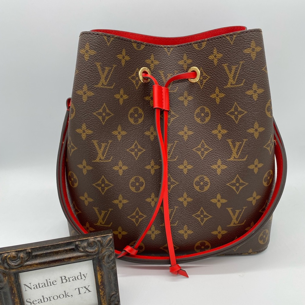Louis Vuitton NéoNoé Monogram and Poppy